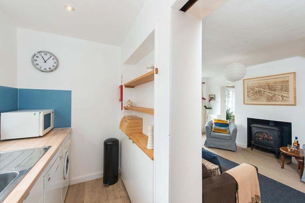 Willow Cottage, North Street Сейнт Андрюс Екстериор снимка